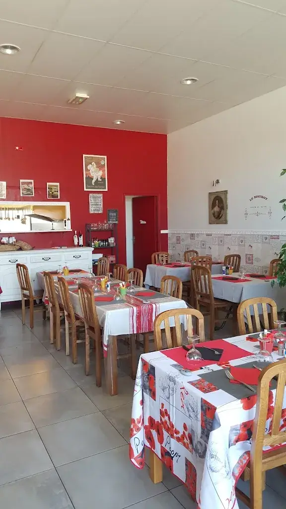 LA VILLA restaurant in Istres
