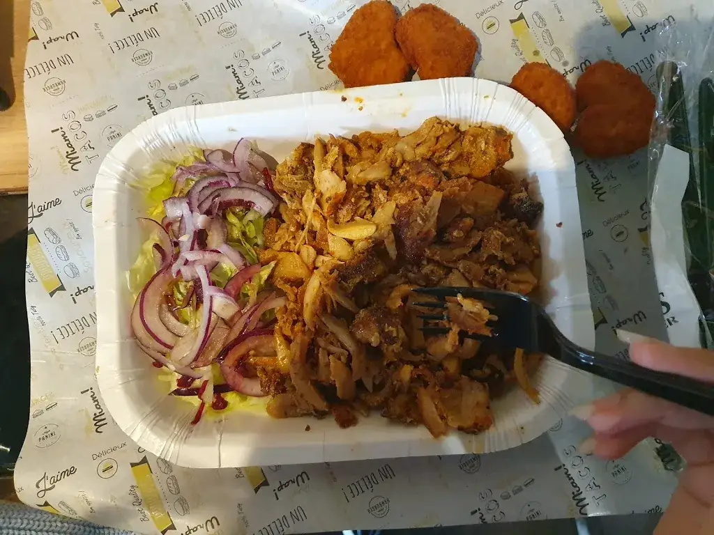 Thinking Maze_The Sultan’s corner ( Istres )_Istres_review