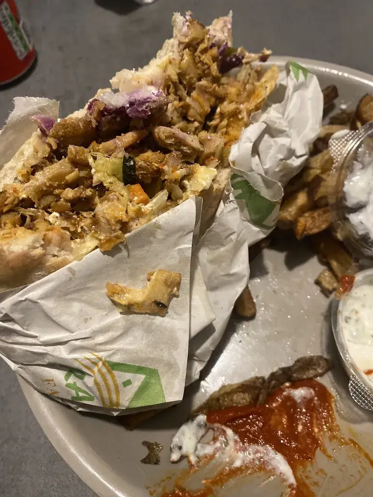 The Sultan’s corner ( Istres )_Istres_slider_image_2