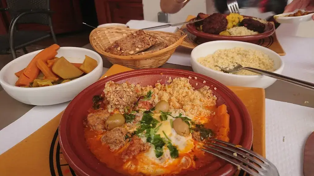 Chem's_Nyons_slider_image_2