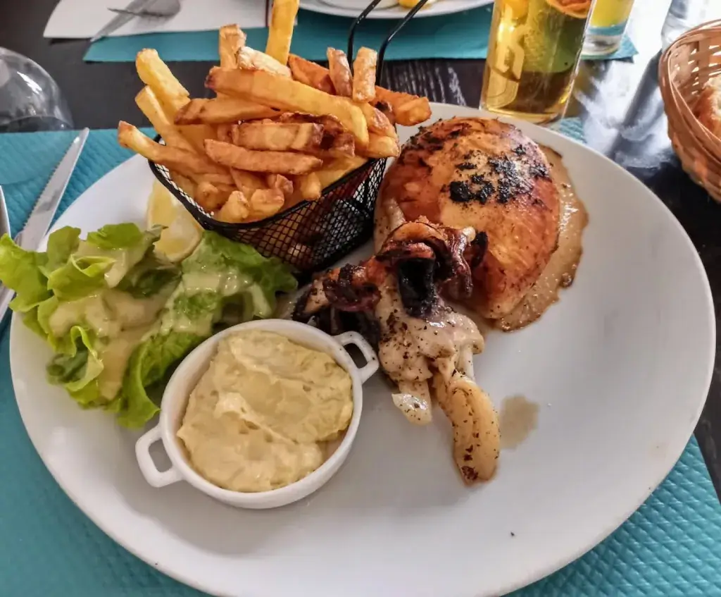 Menu_La Camargue_Istres_imagen_2