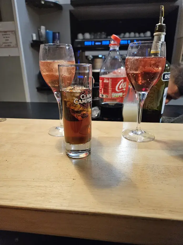 Menu_La Camargue_Istres_imagen_7