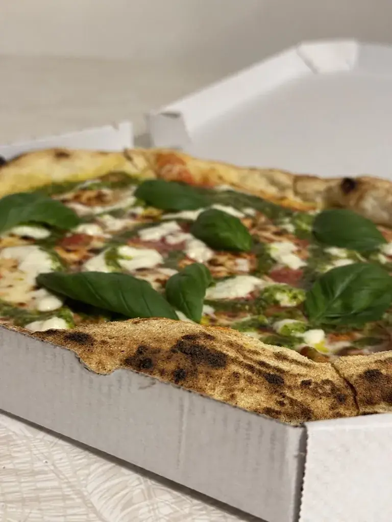 Morotti Stella_Romance Pizza_Istres_review