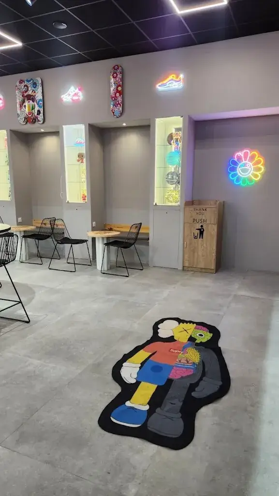 SHIBUYA CAFÉ restaurant in Istres