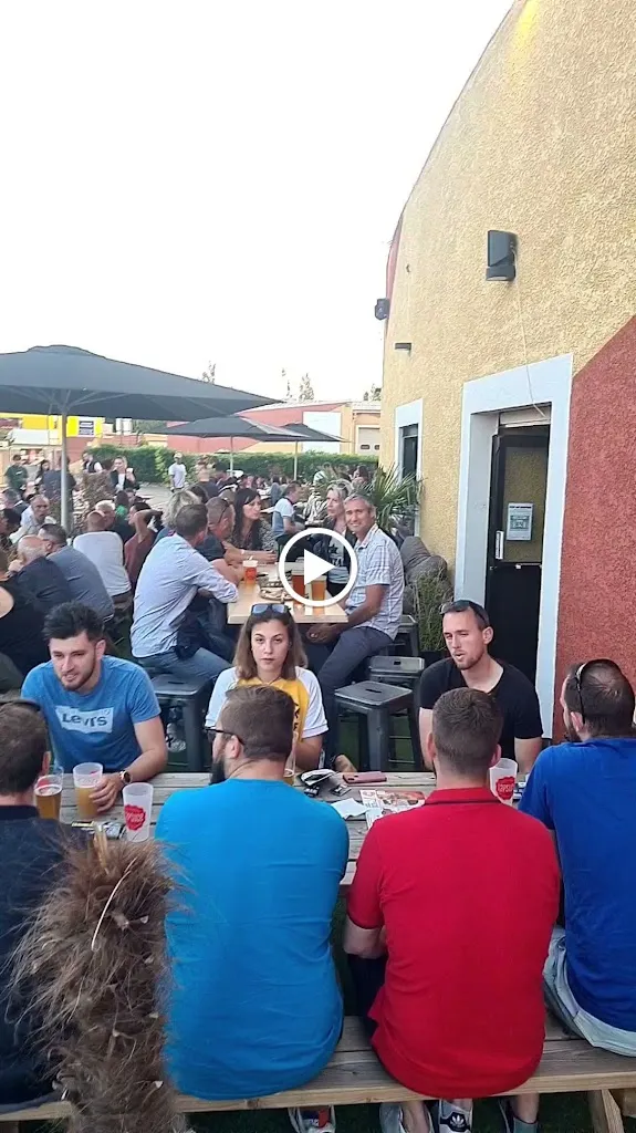 𝗟𝗘 𝗟𝗔𝗣𝗦𝗨𝗖𝗘 𝗜𝗦𝗧𝗥𝗘𝗦_Istres_slider_image_2