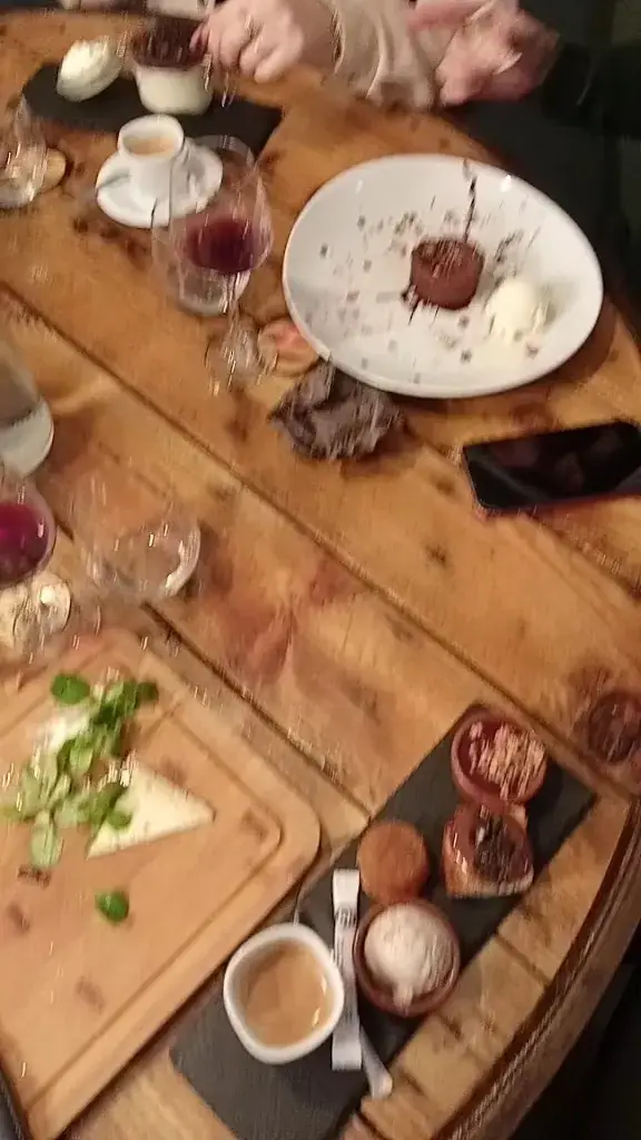 Le Jess Restaurant_Miramas_slider_image_2