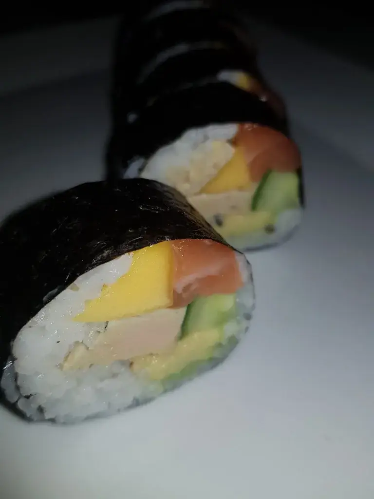 Edith LTD_Côté Et Nake Sushi_Istres_review