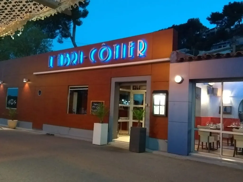 L'Abri Côtier restaurant in Istres