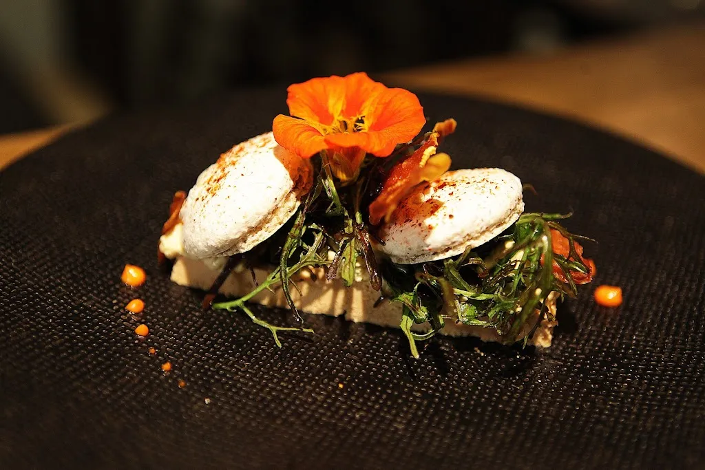 Restaurant UMAMI_L'Isle-sur-la-Sorgue_slider_image_2