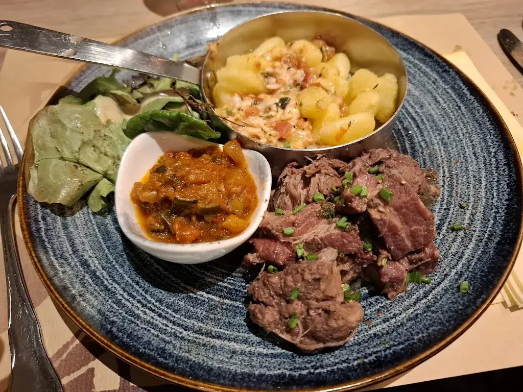 Viktoria Wissinger_Restaurant l'Alambic_L'Isle-sur-la-Sorgue_review