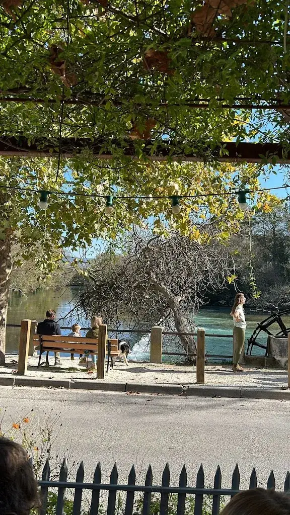 Ranjan Dass_La Guinguette_L'Isle-sur-la-Sorgue_review