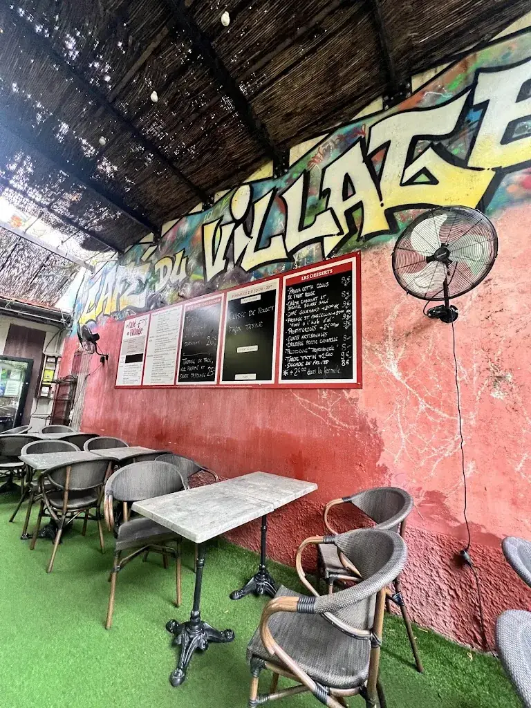 Bliss Vision_Le Café du Village_L'Isle-sur-la-Sorgue_review