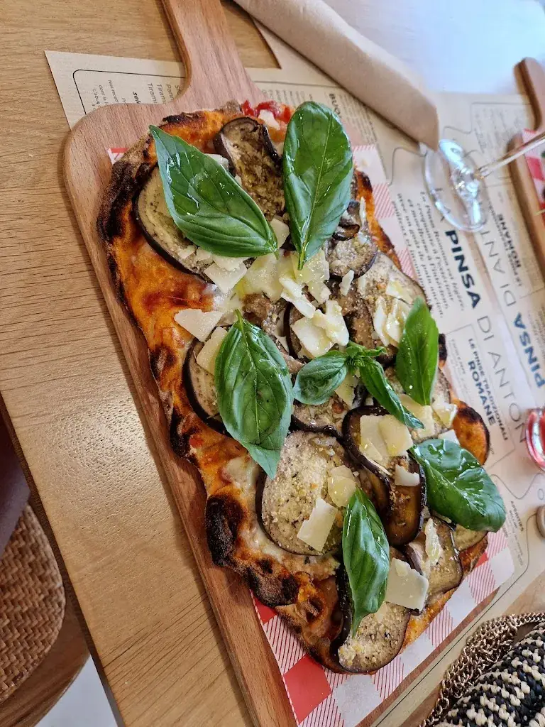 Julien_Pinseria Romana La Pinsa Di Anton_L'Isle-sur-la-Sorgue_review