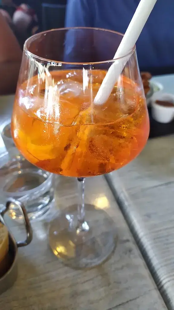 Philippe_17 Place aux Vins_L'Isle-sur-la-Sorgue_review