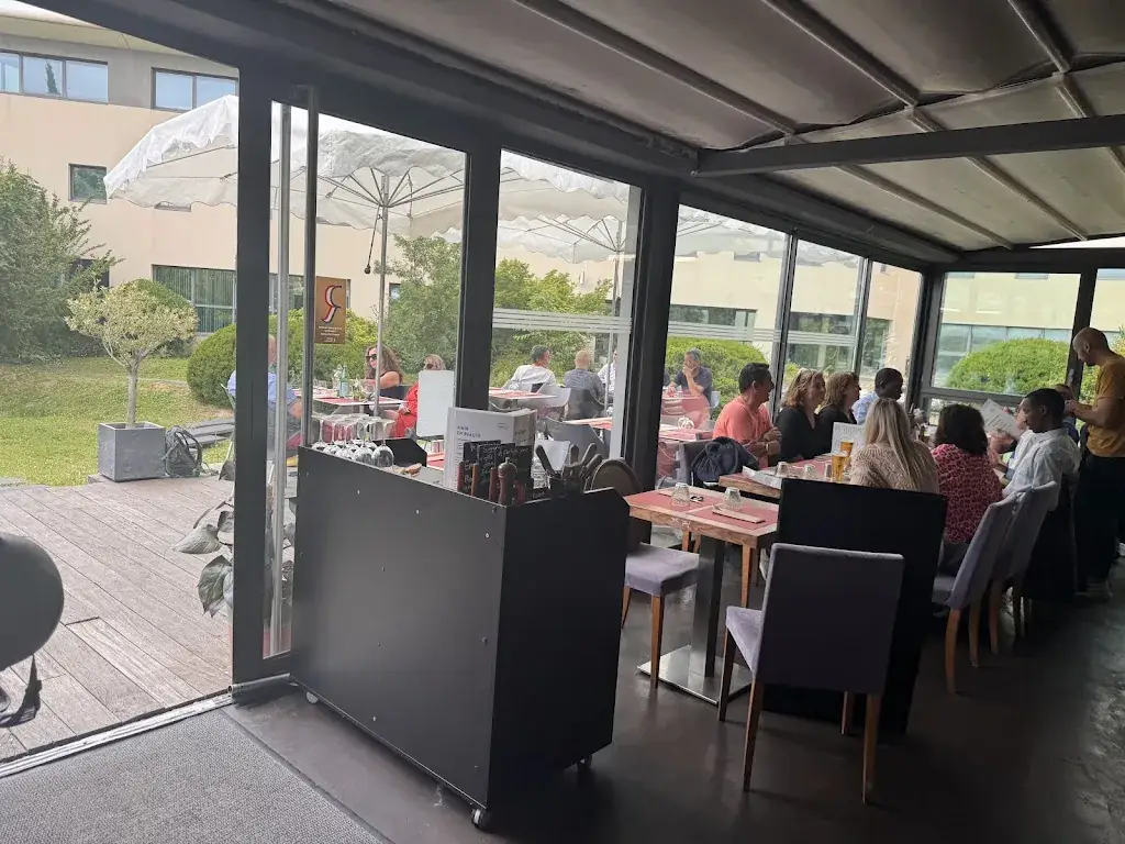 Simon Clegg_Restaurant de la cosmétique_Marseille_review