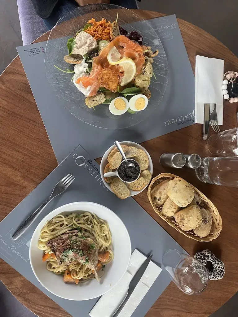 Restaurant de la cosmétique_Marseille_slider_image_3