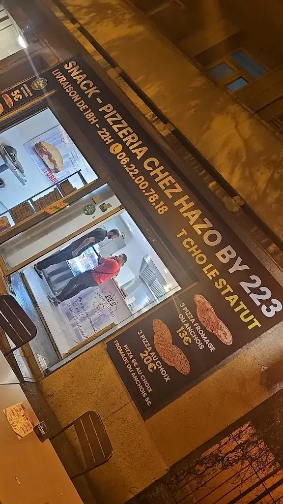 Le 223_Marseille_slider_image_2