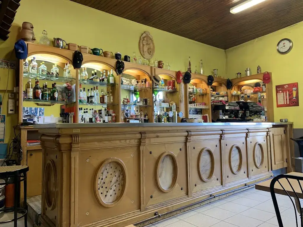 Bar Restaurant Le Metro_Marseille_slider_image_3