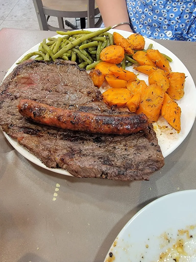 Cherif Bouda_ROTISSERIE/GRILLADE AU FEU DE BOIS Berbere grill_Marseille_review