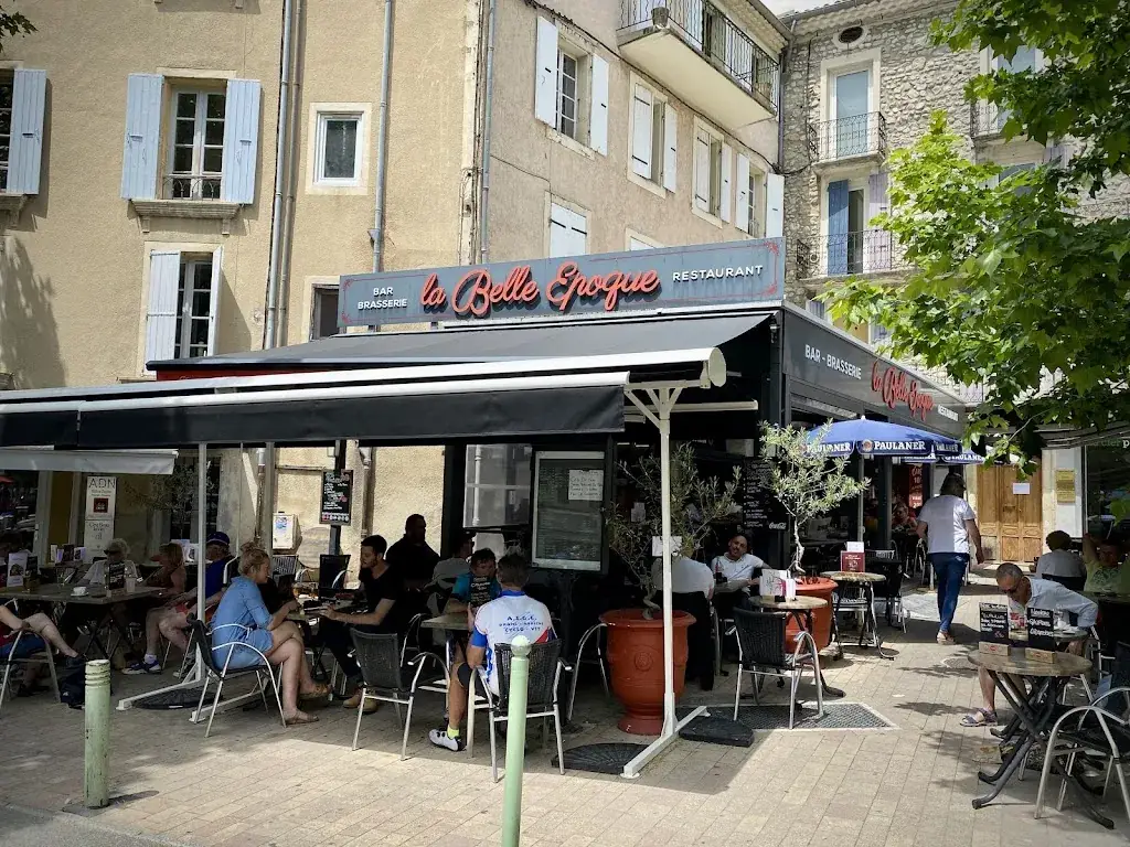 La Belle Epoque l Brasserie l Café l Restaurant ristorante a Nyons