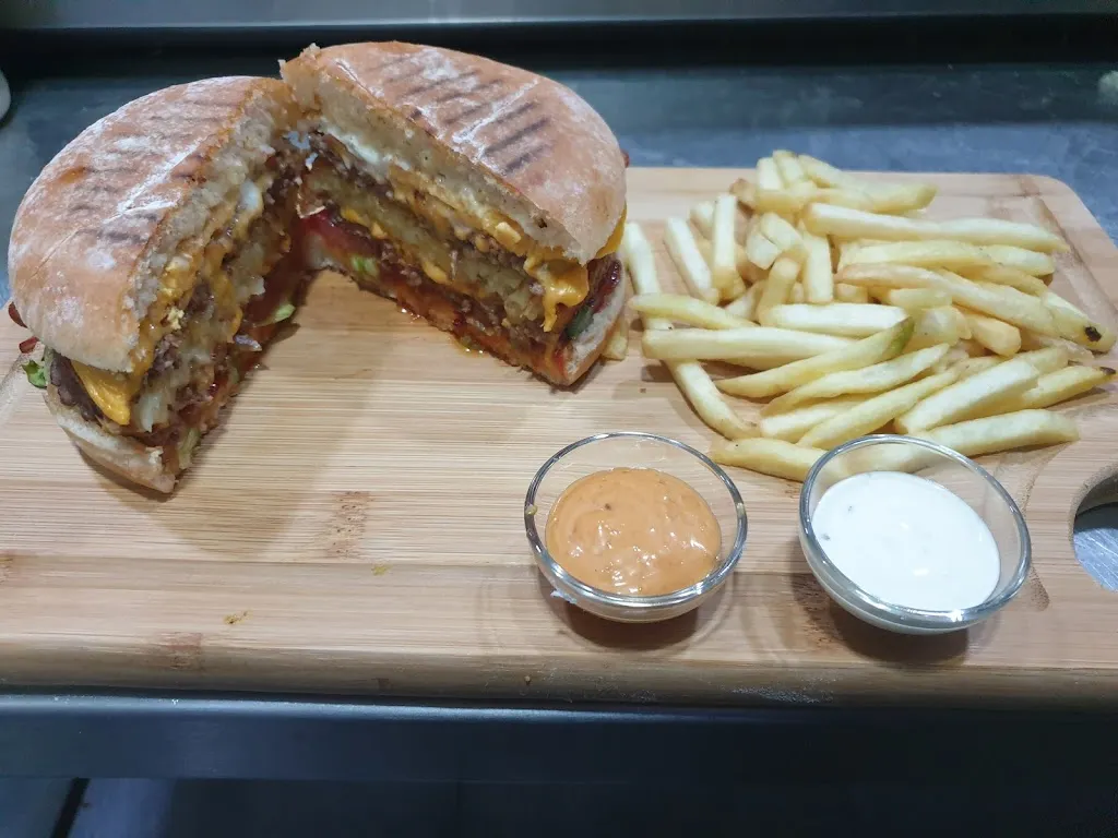 Tikka Food_Marseille_slider_image_2