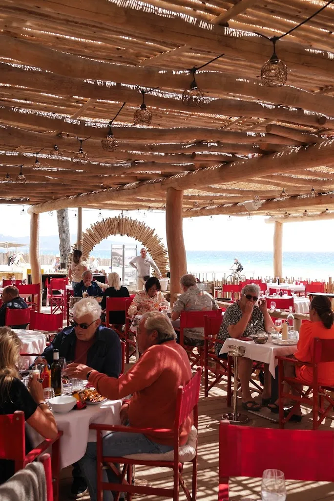 Le Nautic Beach - restaurant & plage privée restaurant in Croix-Valmer