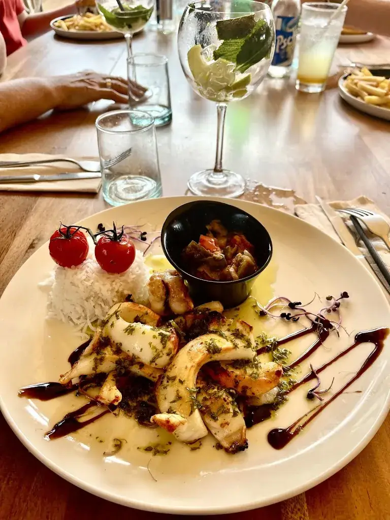 Les 3 Galets_Croix-Valmer_slider_image_3