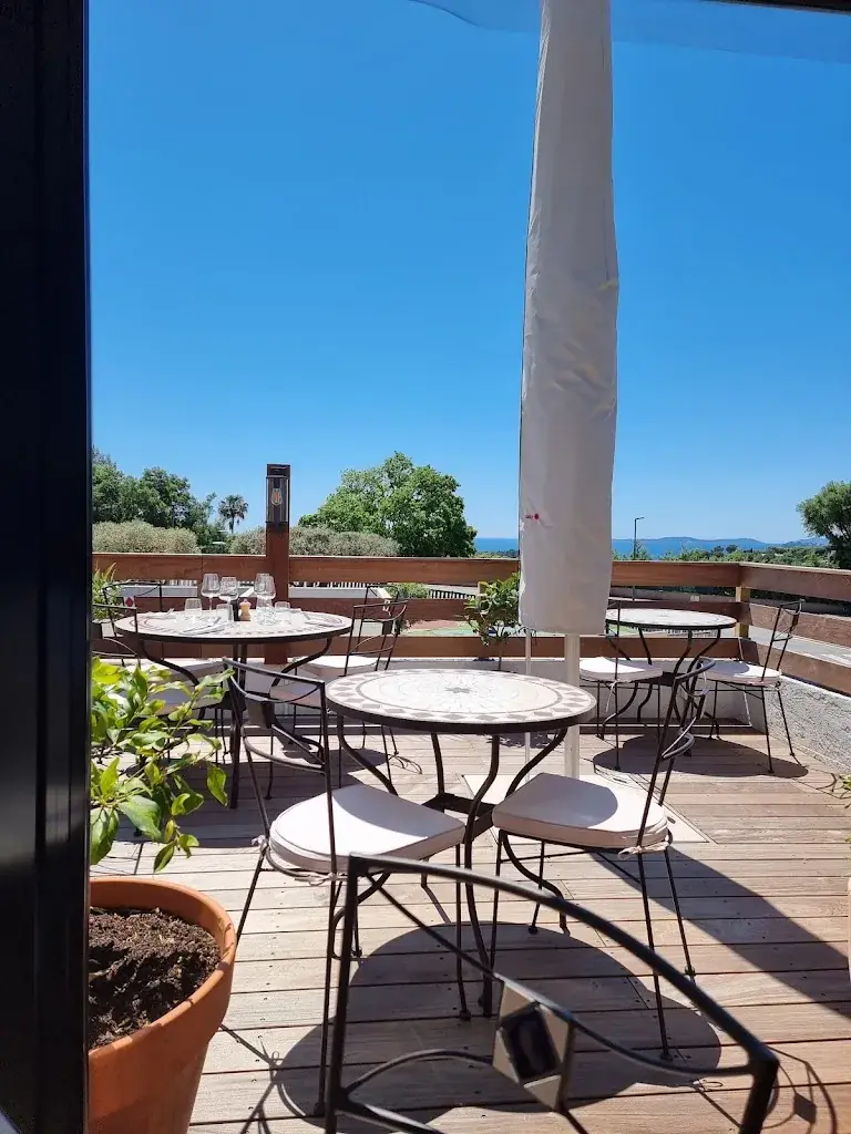 Restaurant Les Saisonniers_Croix-Valmer_slider_image_1