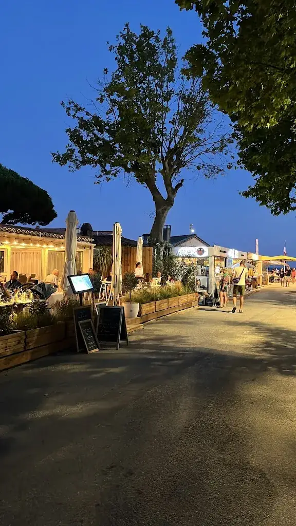 James Easterbrook_La Scarpetta_Croix-Valmer_review