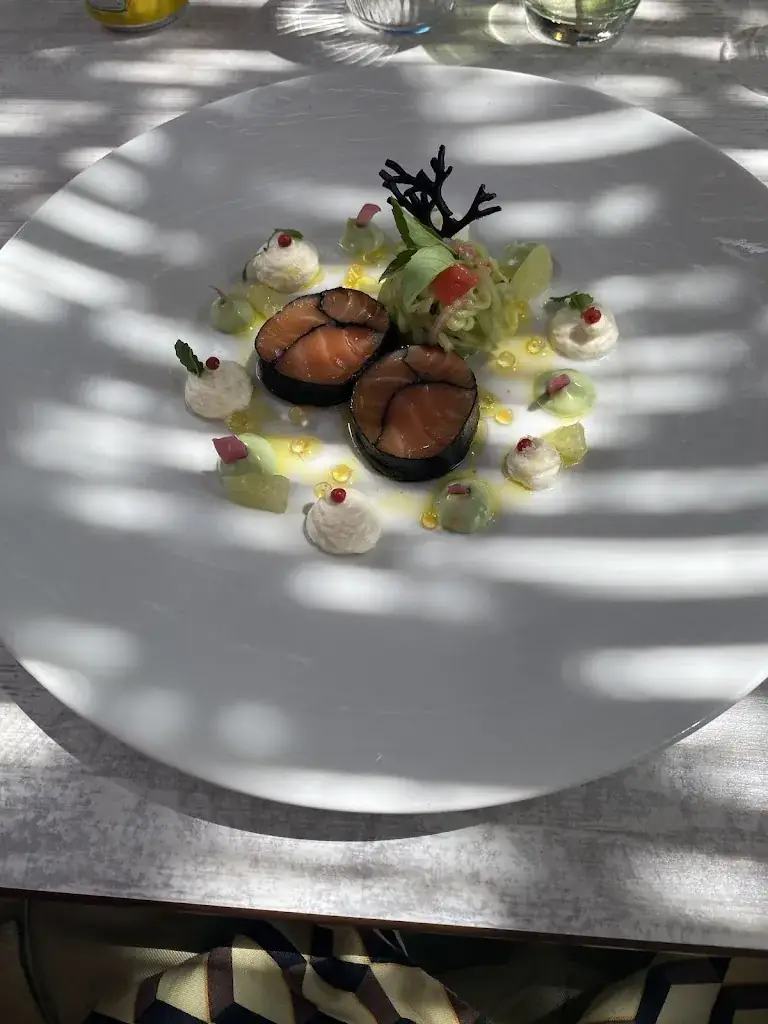 Restaurant La Charrette Bleue_Condorcet_slider_image_3