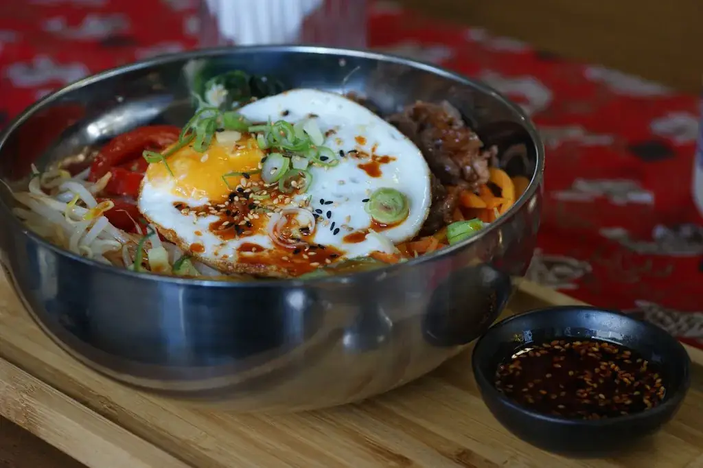 Olga Tchaikovska_Akiko Capelette_Marseille_review