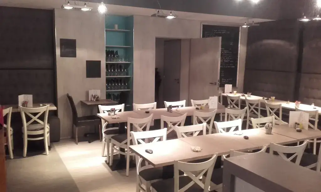 AU COEUR DU 17_Marseille_slider_image_3