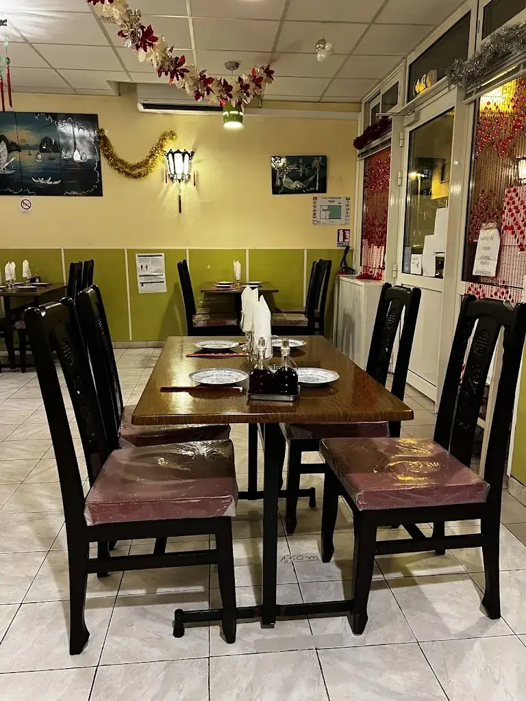 A Tay restaurant in Marseille