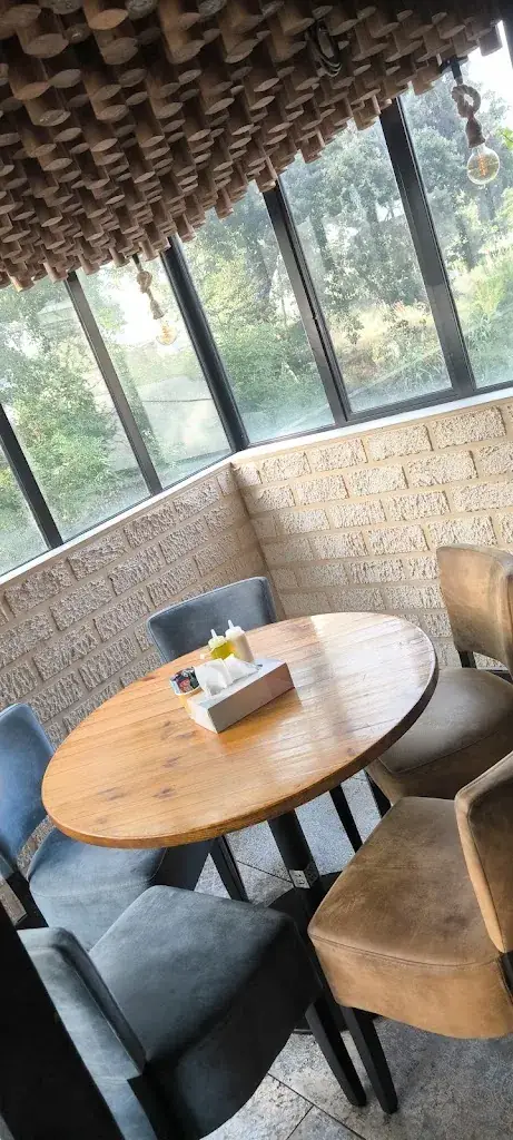 SONYA SO_la grillade de l'Huveaune._Marseille_recensione