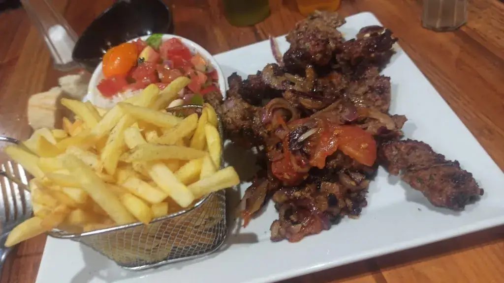 Othmane EL OUAHEDY_la grillade de l'Huveaune._Marseille_recensione