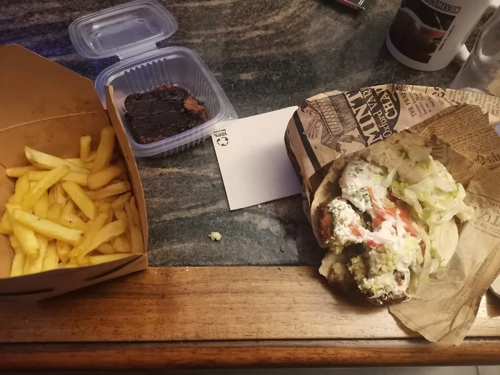 Charlotte Labigne_Bona_Marseille_review