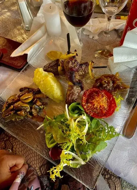 frantz_La Tonnelle 13010_Marseille_review