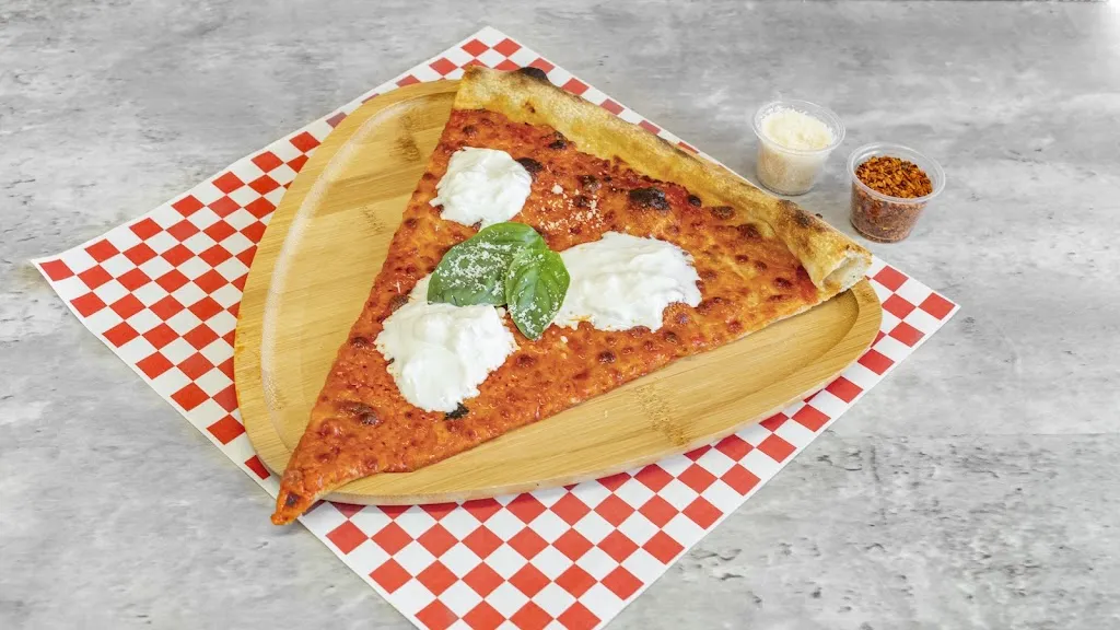 Saskia Benchetrit_NY SLICE_Marseille_review