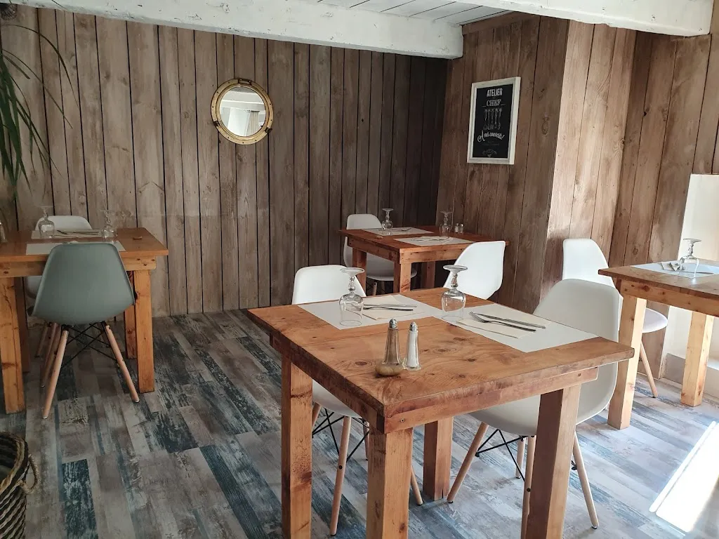 l'entre terre et mer ristorante a Destrousse