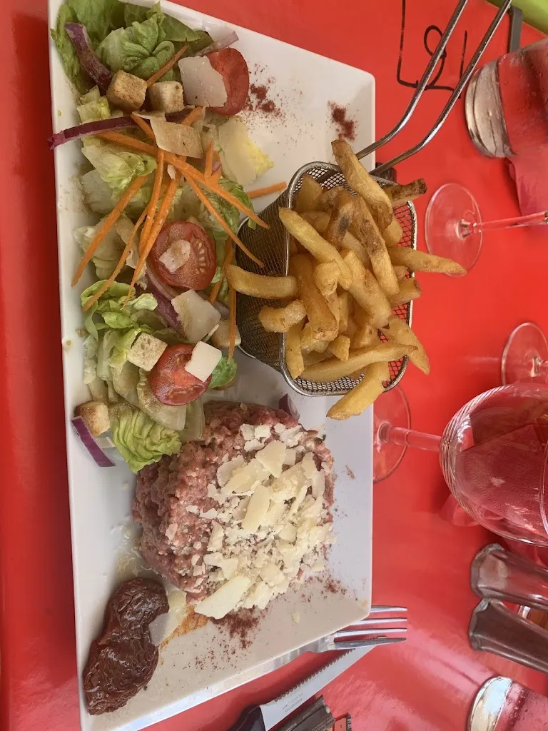 Mélanie Navas_Brasserie G&G - Restaurant La Fare-les-Oliviers_Fare-les-Oliviers_review