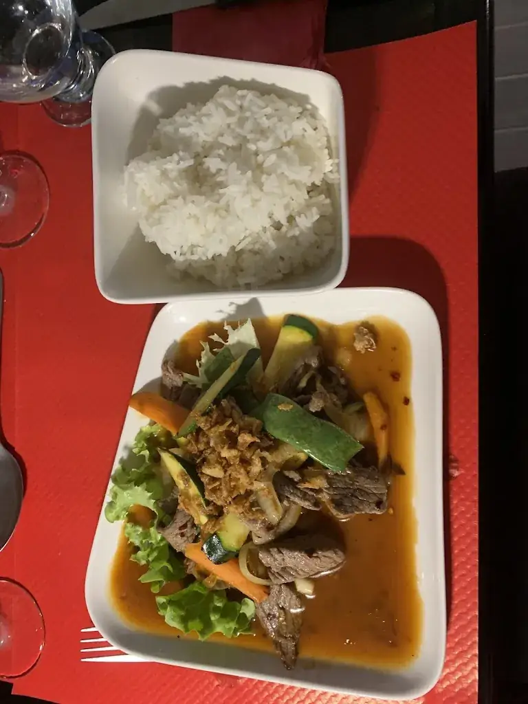 Coralie M_Restaurant ON AIME_Fare-les-Oliviers_review