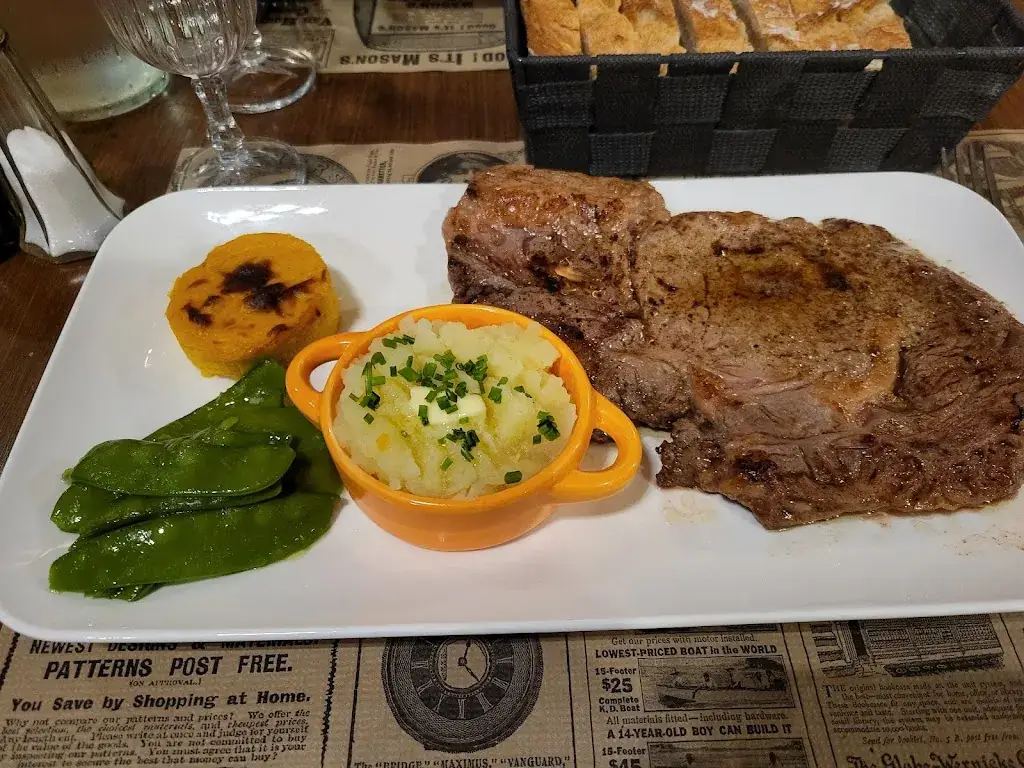 Auberge de la source_Perreux_slider_image_2