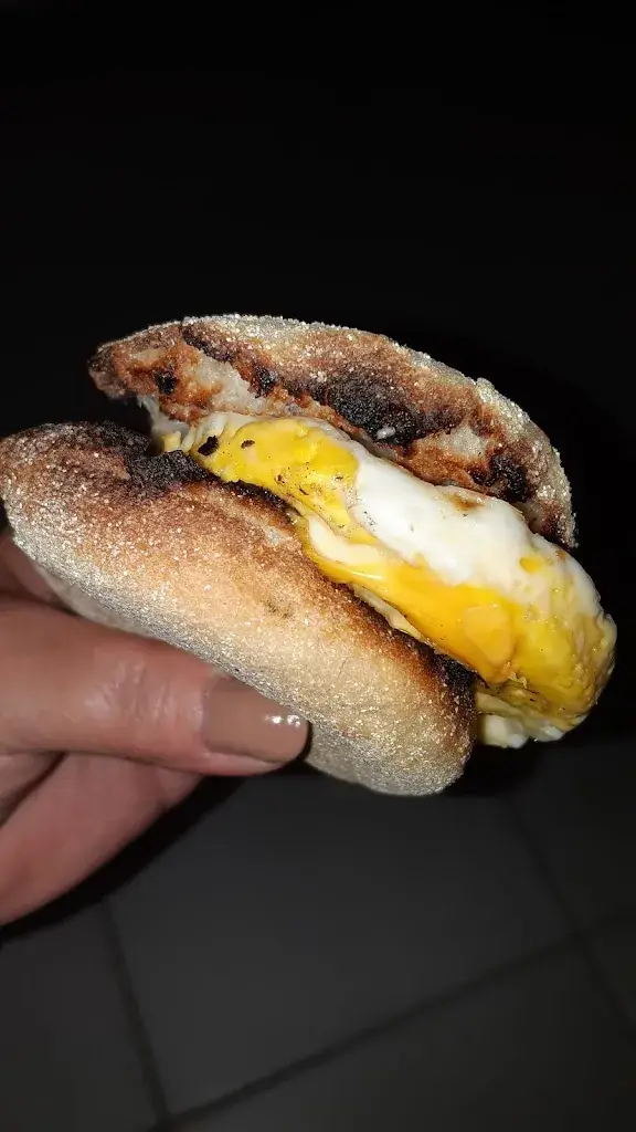 Menu_McDonald's_Fare-les-Oliviers_image_2