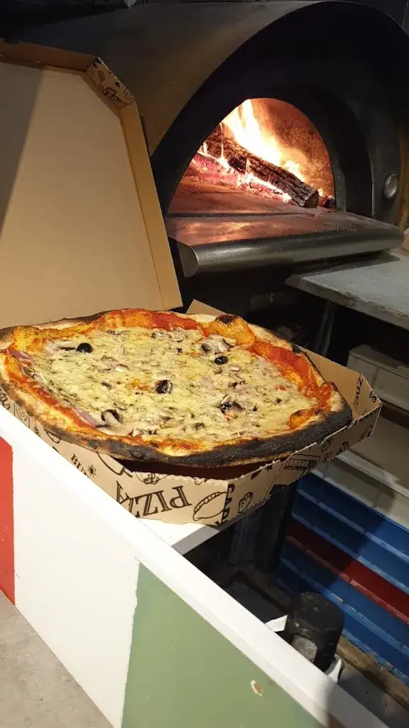 Menu_Raynaldo pizza_Fare-les-Oliviers_image_1