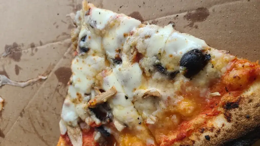 Menu_Raynaldo pizza_Fare-les-Oliviers_image_3