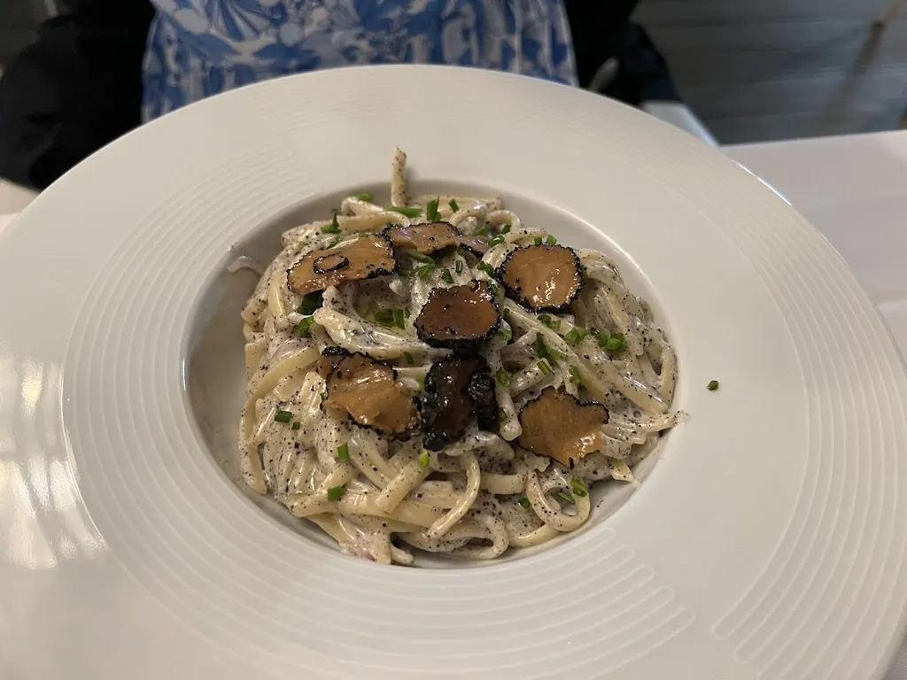 Frankie B._Le Romarin - Restaurant provençal contemporain - Cuisine maison - Viandes de bœuf premium_Colle-sur-Loup_review