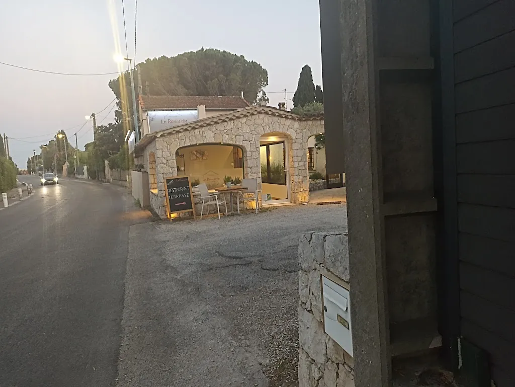 Test Device_Le Romarin - Restaurant provençal contemporain - Cuisine maison - Viandes de bœuf premium_Colle-sur-Loup_review