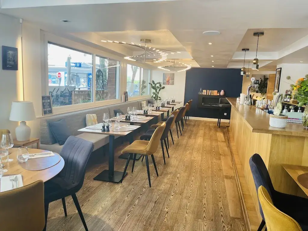 Le comptoir de Jean restaurant in Perreux-sur-Marne