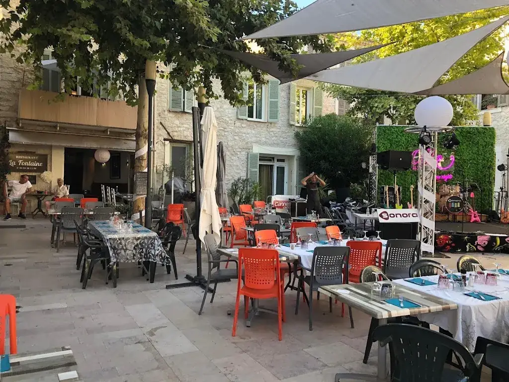 Restaurant La Fontaine ristorante a Colle-sur-Loup