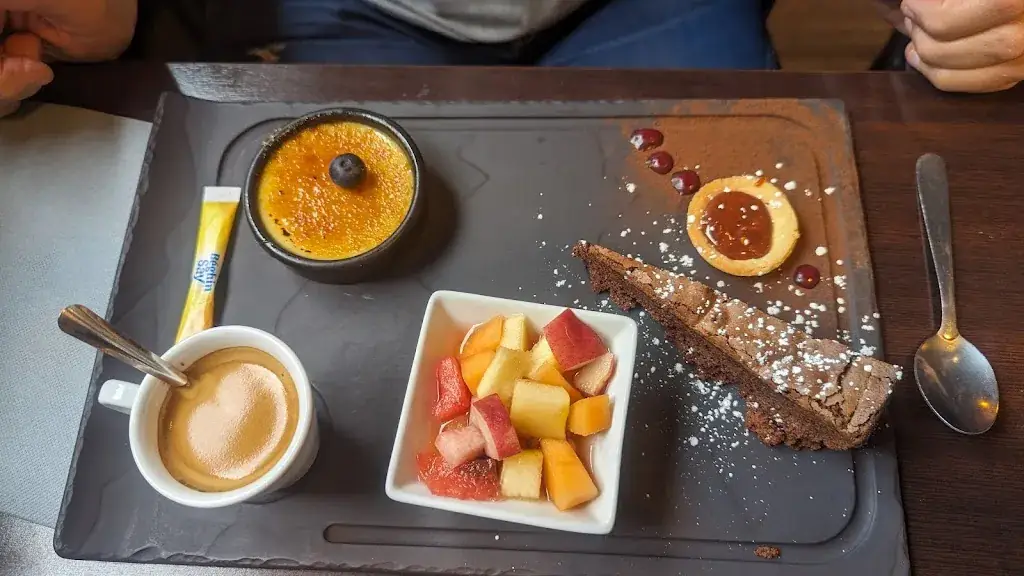 Menu_Brasserie La Rocadine_Perreux_image_7